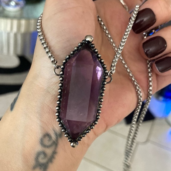 Natural purple amethyst crystal gemstone boho goth moon charm - Picture 8 of 14